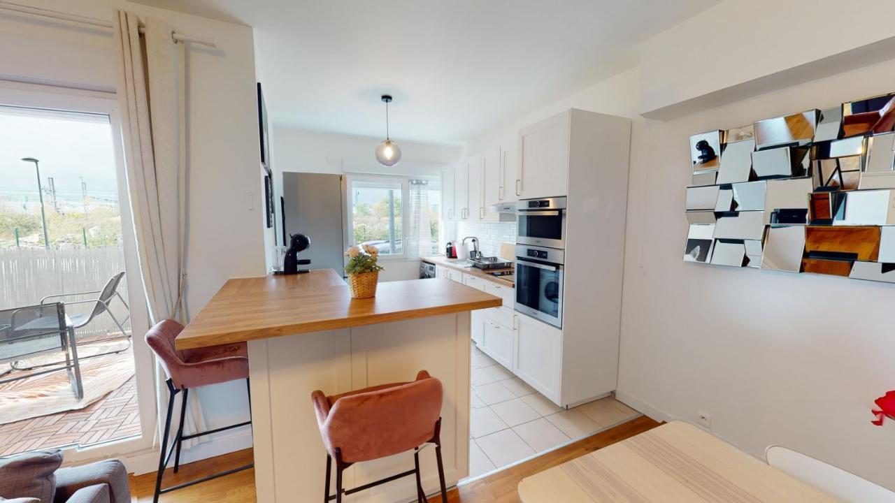 Live Like A Local Stylish 2Br With Balcony & Parking Saint-Denis (Seine-Saint-Denis) Exterior foto